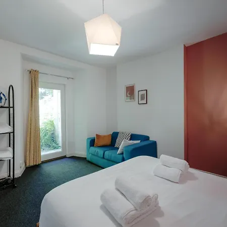 Daire Contemporary Garden Flat In Clifton